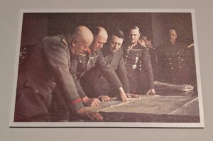 Zwei Militärexperten und zwei ahnungslose Anfänger unter sich